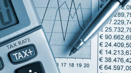 Consider Investing in tax-eﬃcient schemes